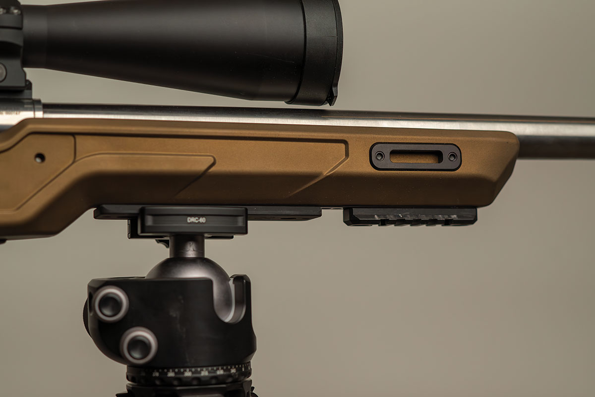 The integrated M-LOK mounting points are flush with the rest of the chassis, to avoid being a hindrance when not used, but offer tons of adjustability when mounting accessories. M-LOK mounting points are on both sides and along the bottom of the forend.